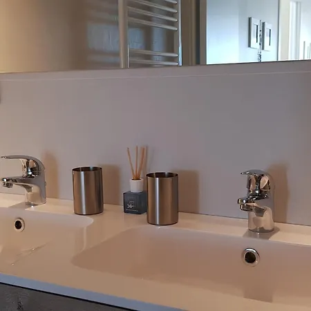 公寓 7th Heaven Seaview 德帕内