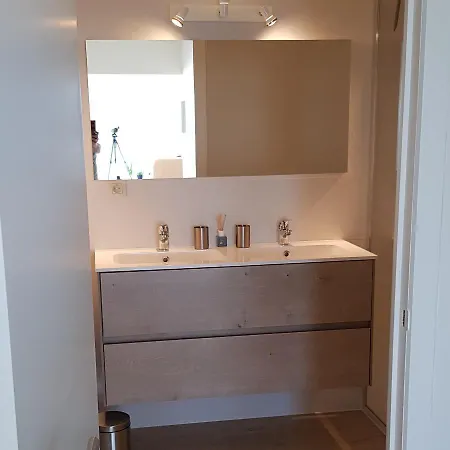 公寓 7th Heaven Seaview 德帕内